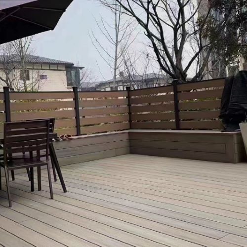 杭州家庭木塑地板围栏坐凳整体制作案例