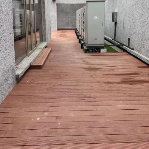 杭州庭院木塑地板安装工程